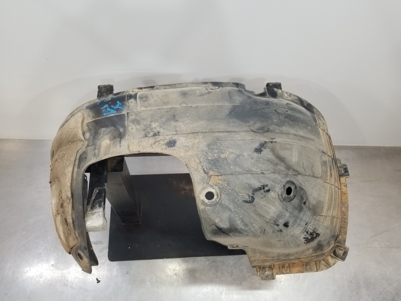 Recambio de paso rueda para hyundai tucson klass referencia OEM IAM 86811D7500  