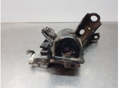 Recambio de soporte motor derecho para toyota corolla (e21) hev referencia OEM IAM 123050T332  