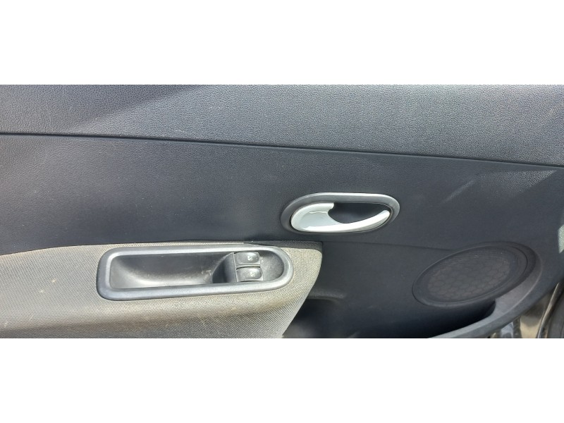 renault clio iii del año 2007