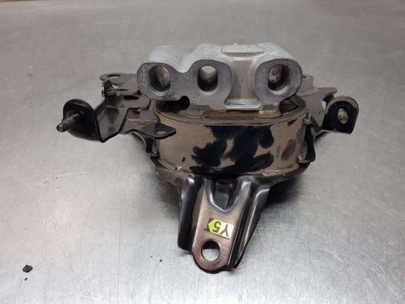 Recambio de soporte motor izquierdo para toyota corolla (e21) hev referencia OEM IAM 123720T571  