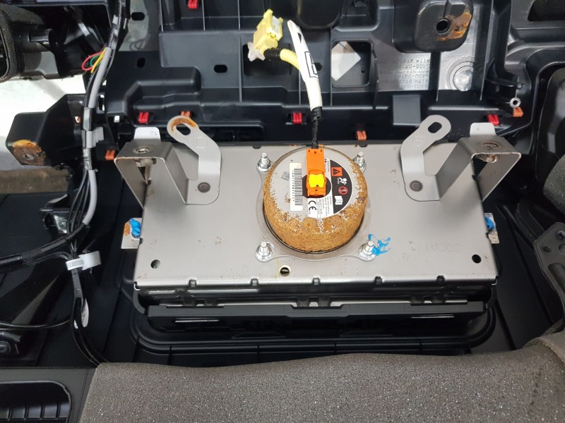 Recambio de kit airbag para toyota corolla (e21) hev referencia OEM IAM 5540002901C0 4513002831C0 8917002W80