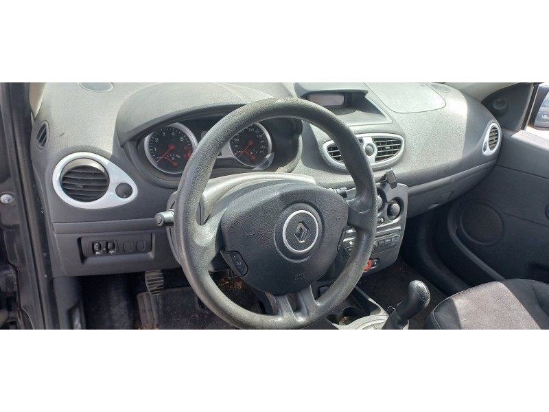 renault clio iii del año 2007