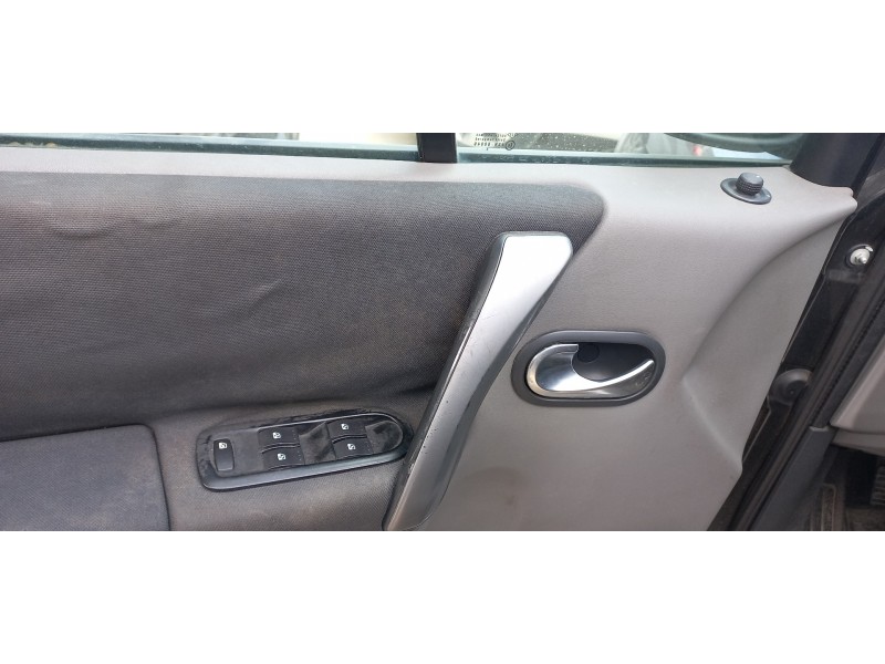 renault scenic ii del año 2007