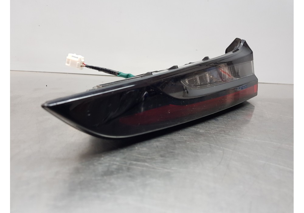 Recambio de piloto trasero izquierdo interior para toyota corolla (e21) hev referencia OEM IAM 8159102E60  