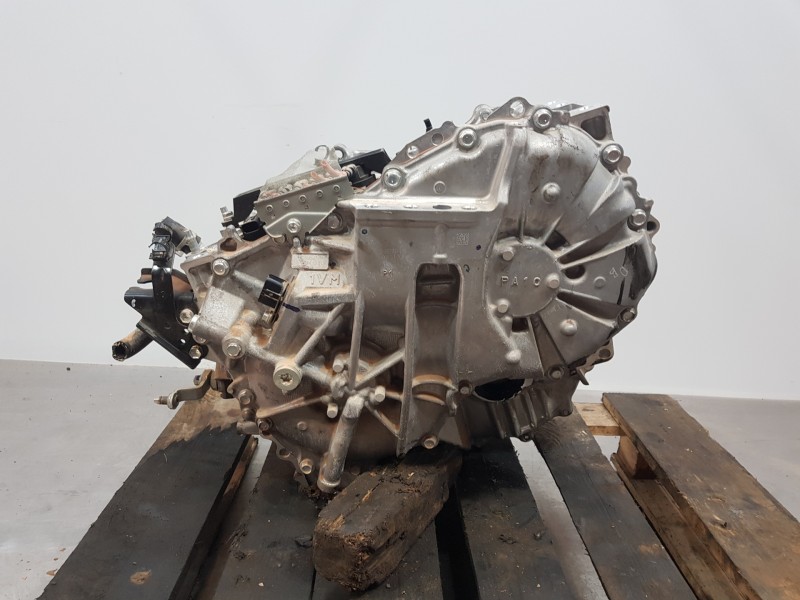 Recambio de caja cambios para toyota corolla (e21) hev referencia OEM IAM 3090012040  