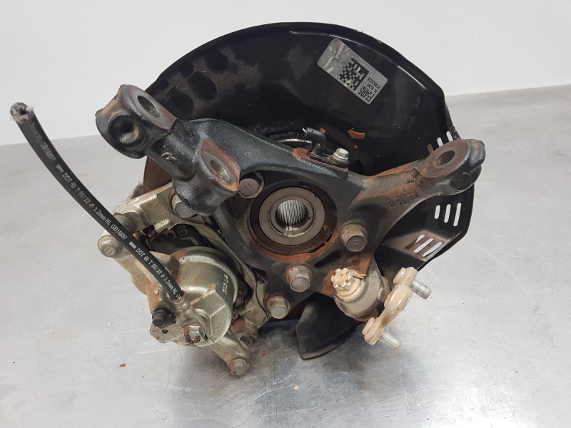 Recambio de mangueta delantera derecha para toyota corolla (e21) hev referencia OEM IAM 4321102410  