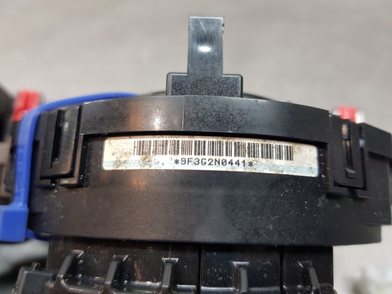 Recambio de anillo airbag para toyota corolla (e21) hev referencia OEM IAM 8430802080 8924502160 