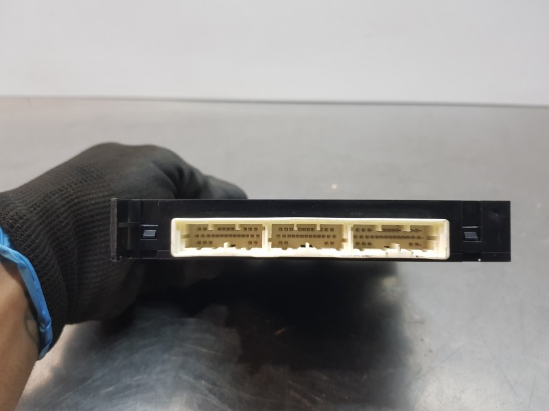Recambio de modulo electronico para toyota corolla (e21) hev referencia OEM IAM 8999002B70  