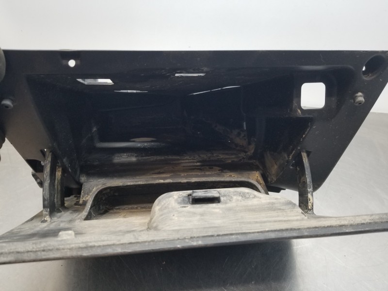 Recambio de guantera para citroen c3 aircross bluehdi referencia OEM IAM YQ001874CY  