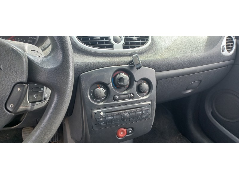 renault clio iii del año 2007