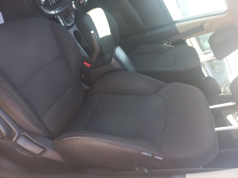 kia carens ( ) del año 2016