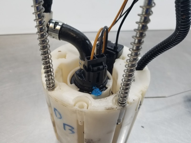 Recambio de aforador para hyundai tucson klass referencia OEM IAM 31110D7810  