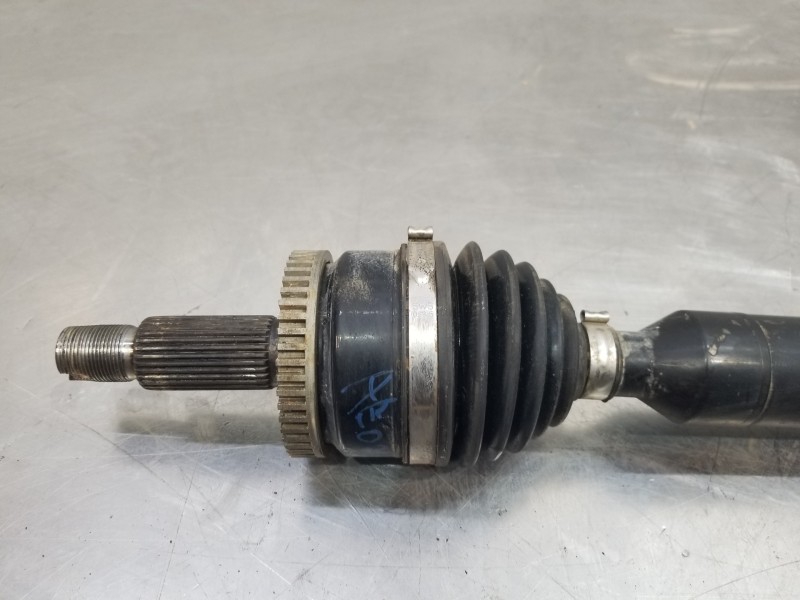 Recambio de transmision delantera derecha para hyundai tucson klass referencia OEM IAM 49501D9170  