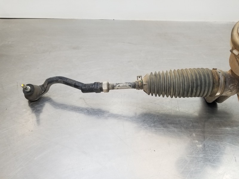 Recambio de cremallera direccion para hyundai tucson klass referencia OEM IAM 57700D7500  