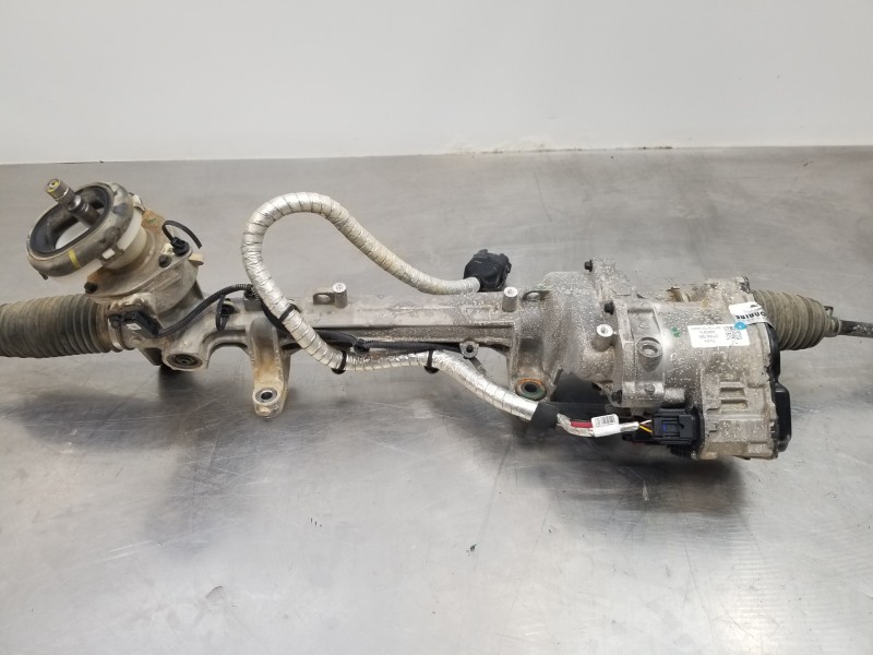 Recambio de cremallera direccion para hyundai tucson klass referencia OEM IAM 57700D7500  