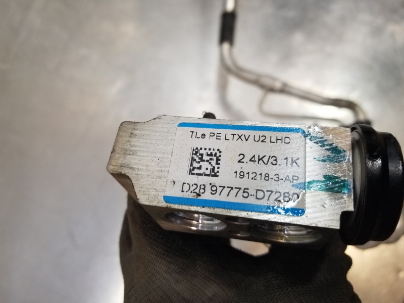 Recambio de tubos aire acondicionado para hyundai tucson klass referencia OEM IAM 97775D7280  