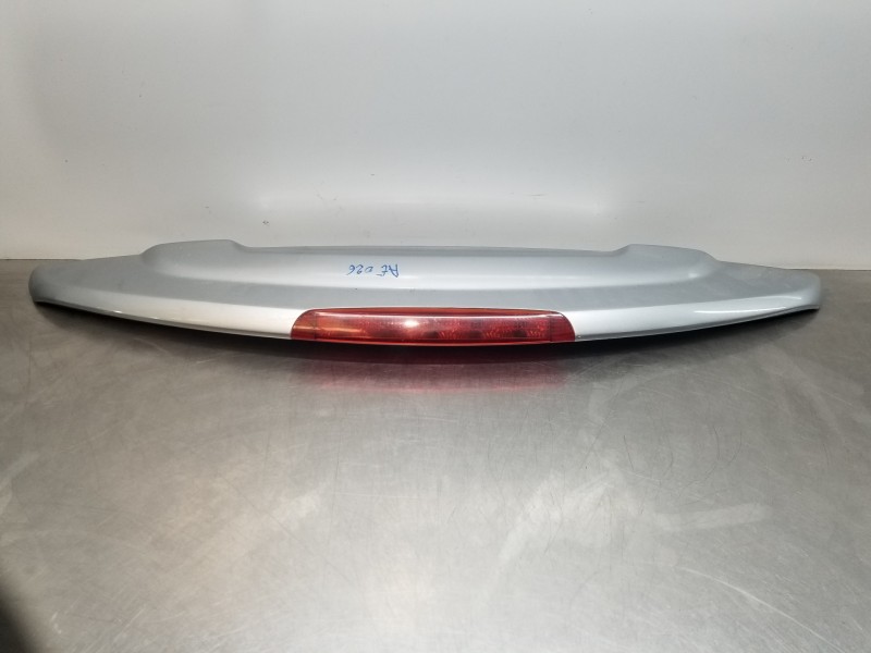 Recambio de aleron trasero para ssangyong rodius premium referencia OEM IAM 7961021100SAF  