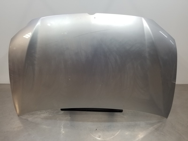 Recambio de capot para ssangyong rodius premium referencia OEM IAM 6101021101  