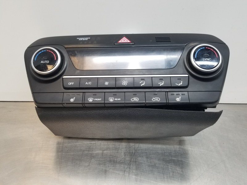 Recambio de mando climatizador para hyundai tucson klass referencia OEM IAM 97250D7FD0TRY 97250D7FD0 
