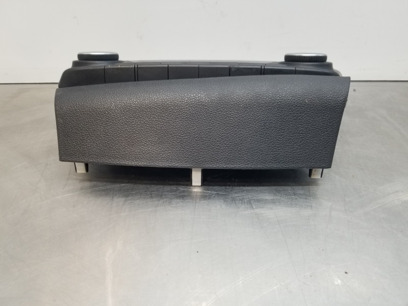 Recambio de mando climatizador para hyundai tucson klass referencia OEM IAM 97250D7FD0TRY 97250D7FD0 