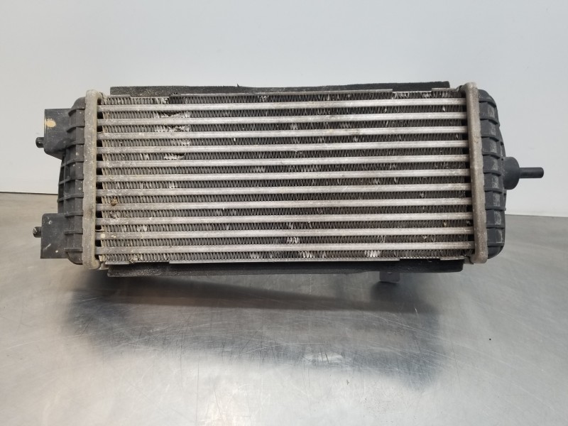 Recambio de intercooler para hyundai tucson klass referencia OEM IAM 282712U200  