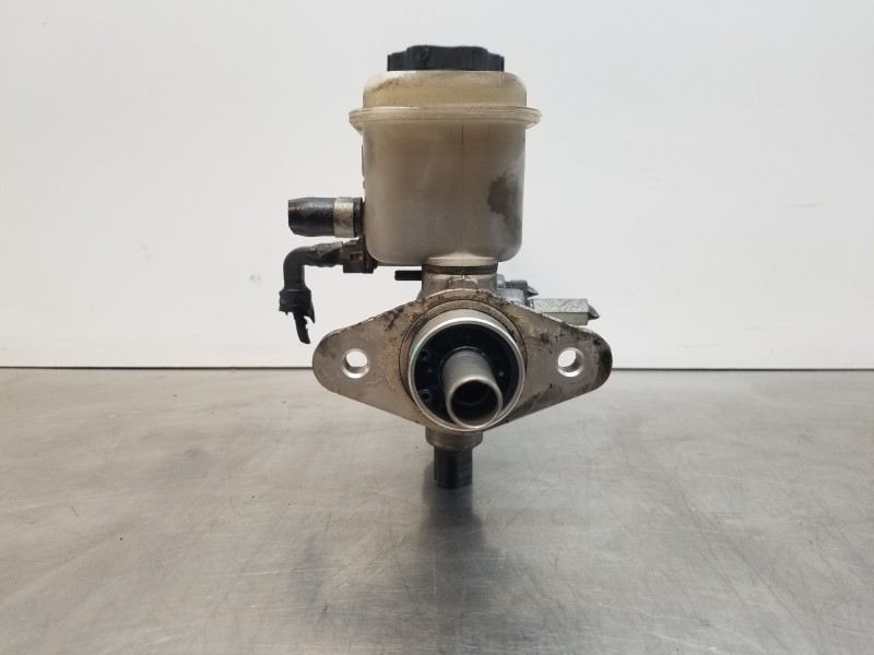 Recambio de bomba freno para ssangyong rodius premium referencia OEM IAM 4854021212 BM111098 