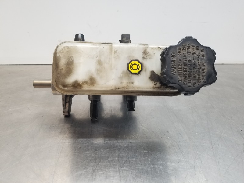 Recambio de bomba freno para ssangyong rodius premium referencia OEM IAM 4854021212 BM111098 