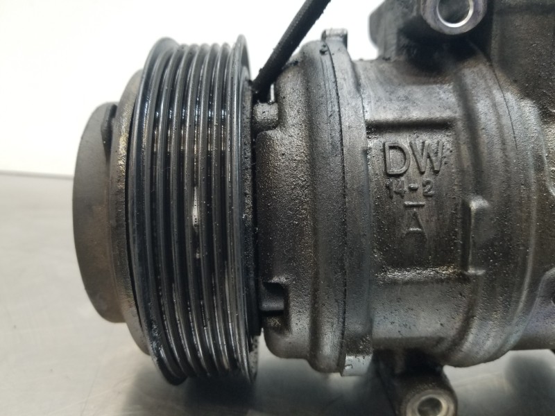 Recambio de compresor aire acondicionado para ssangyong rodius premium referencia OEM IAM 6652300211 180500390A 