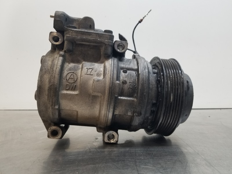 Recambio de compresor aire acondicionado para ssangyong rodius premium referencia OEM IAM 6652300211 180500390A 