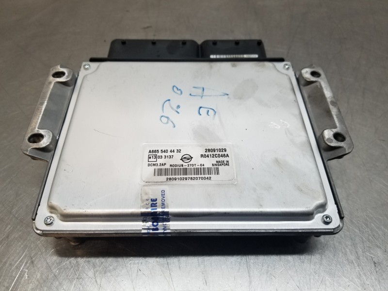 Recambio de centralita motor uce para ssangyong rodius premium referencia OEM IAM A6655404432 28091029 