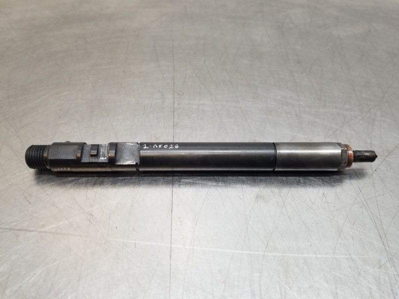 Recambio de inyector para ssangyong rodius premium referencia OEM IAM A6650170221 EJR04401D 