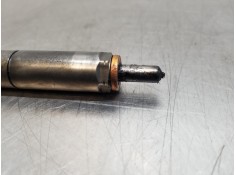 Recambio de inyector para ssangyong rodius premium referencia OEM IAM A6650170221 EJR04401D  2