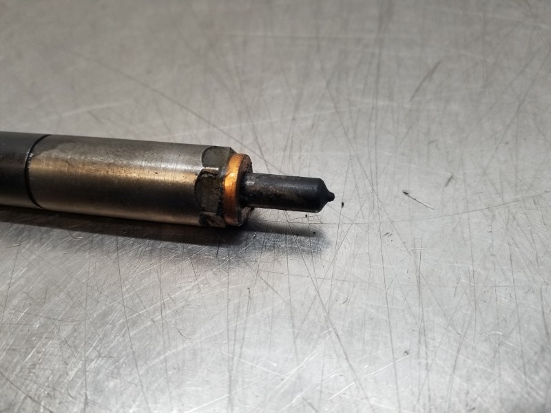 Recambio de inyector para ssangyong rodius premium referencia OEM IAM A6650170221 EJBR04401D 