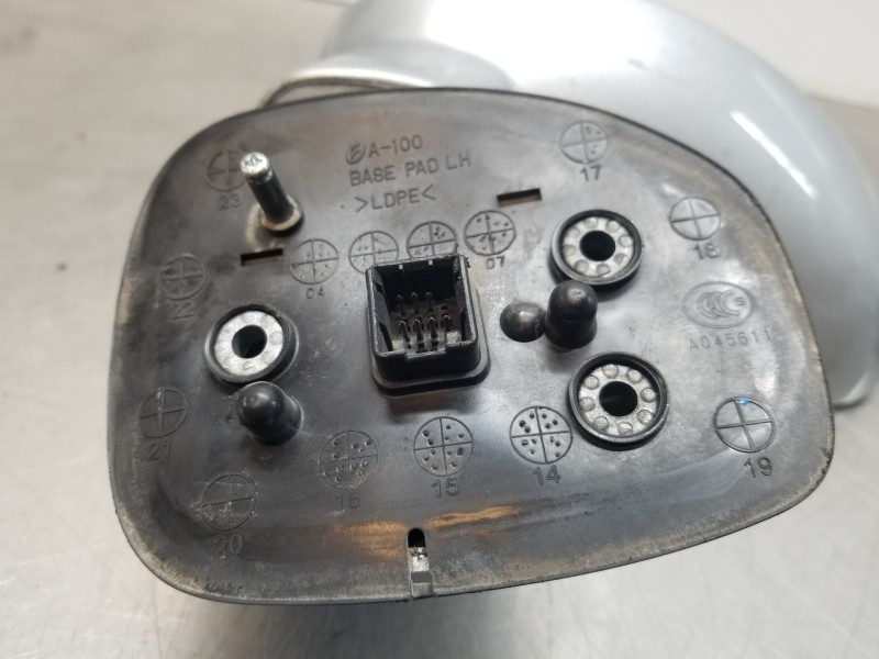 Recambio de retrovisor izquierdo para ssangyong rodius premium referencia OEM IAM 7891121121SAF  