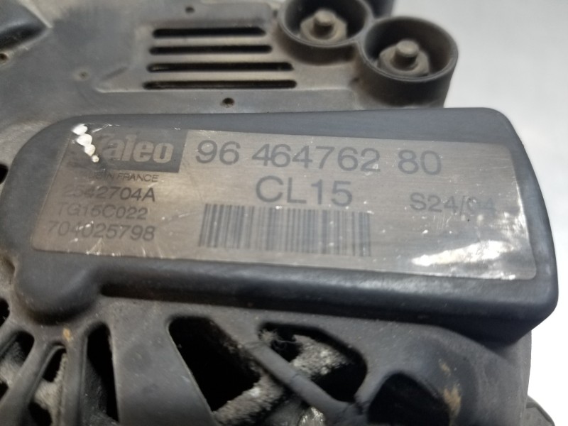 Recambio de alternador para citroen c3 satisfaction referencia OEM IAM 9646476280 2542704A  Recambio de alternador para citroen c3 satisfaction referencia OEM IAM 9646476280 2542704A