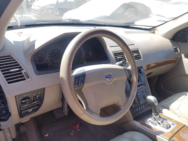 volvo xc90 del año 2005