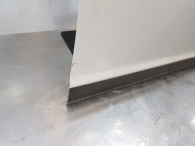 Recambio de puerta delantera derecha para hyundai kona hybrid referencia OEM IAM 76004J9010   Recambio de puerta delantera derecha para hyundai kona hybrid referencia OEM IAM 76004J9010