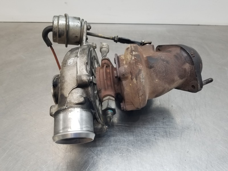 Recambio de turbocompresor para ssangyong rodius premium referencia OEM IAM A6650901780  