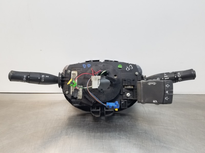 Recambio de mando multifuncion para renault megane ii coupe/cabrio authentique referencia OEM IAM 8200216465 8200155865  Recambio de mando multifuncion para renault megane ii coupe/cabrio authentique referencia OEM IAM 8200216465 8200155865