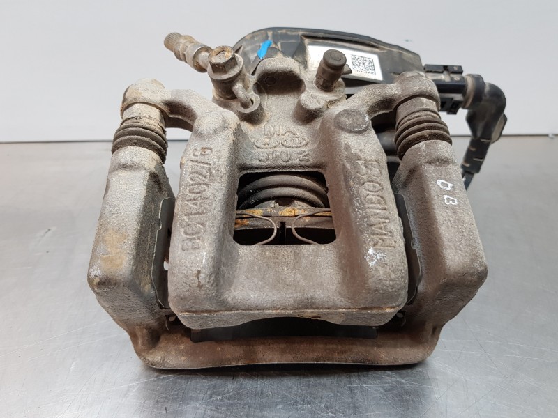 Recambio de pinza freno trasera derecha para hyundai tucson klass referencia OEM IAM 58311D7A71  