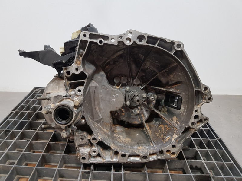 Recambio de caja cambios para peugeot rifter active pack referencia OEM IAM 20V260  