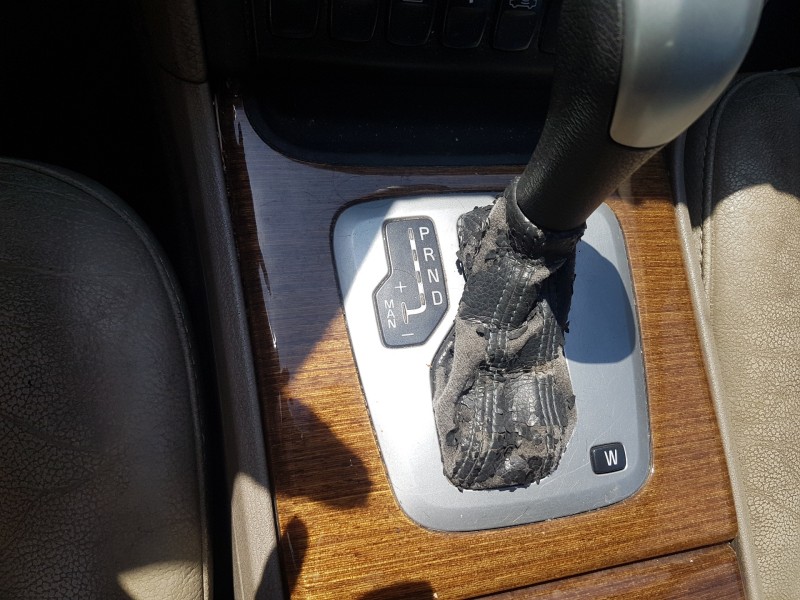 volvo xc90 del año 2005