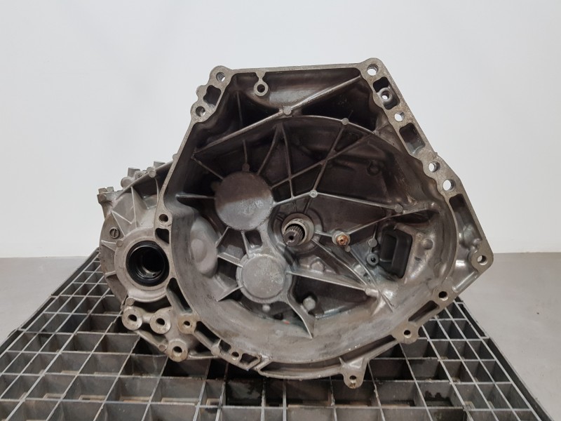 Recambio de caja cambios para mazda 3 lim. () luxury referencia OEM IAM D60403000 5TH0909934 A23FB25F