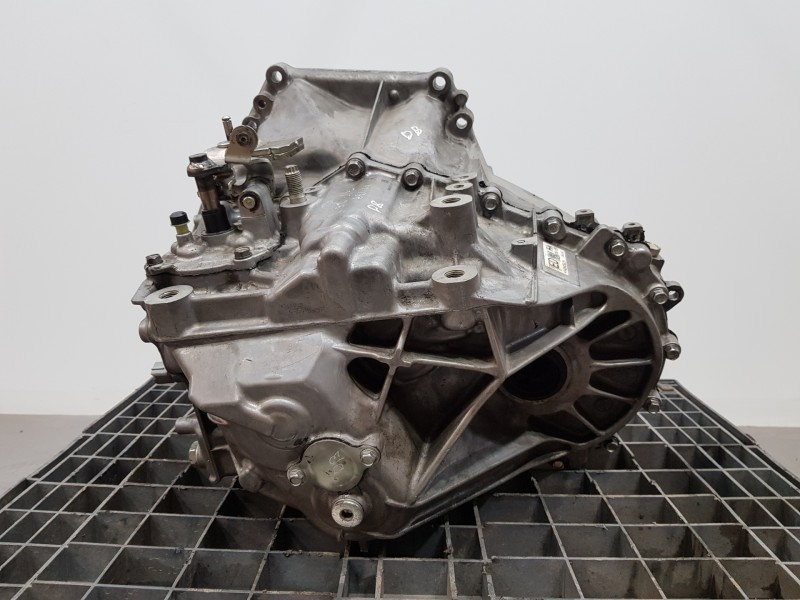 Recambio de caja cambios para mazda 3 lim. () luxury referencia OEM IAM D60403000 5TH0909934 A23FB25F