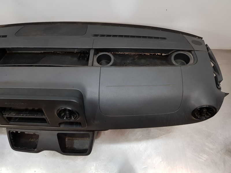 Recambio de salpicadero para mercedes sprinter iii furgón fwd 311 referencia OEM IAM A9106800600  