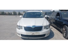 skoda superb combi (3t5) del año 2013