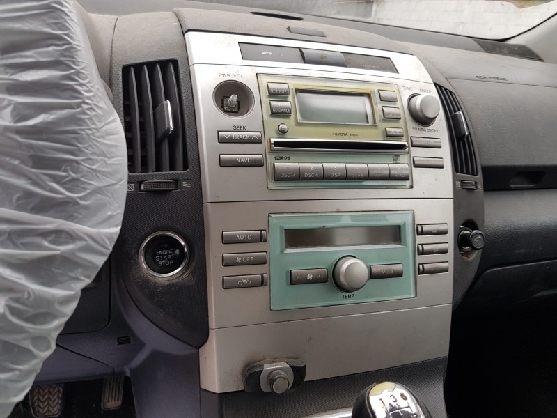 toyota corolla verso (r1) del año 2005