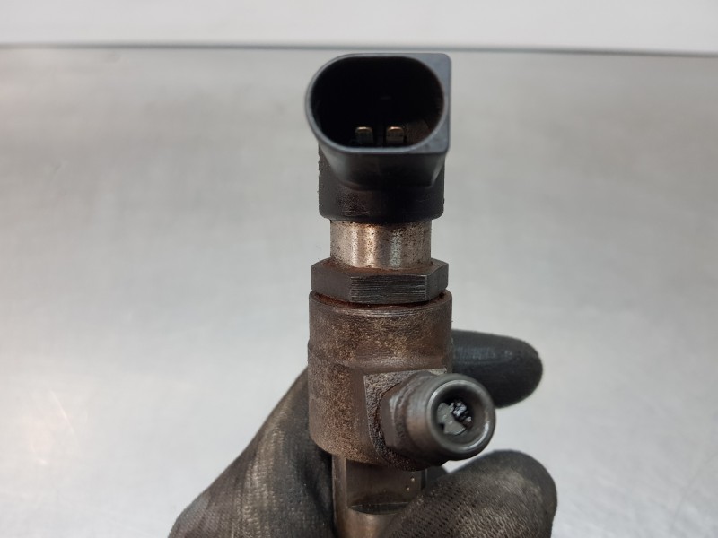 Recambio de inyector para ford fiesta (cbk) concept referencia OEM IAM 9655304880  