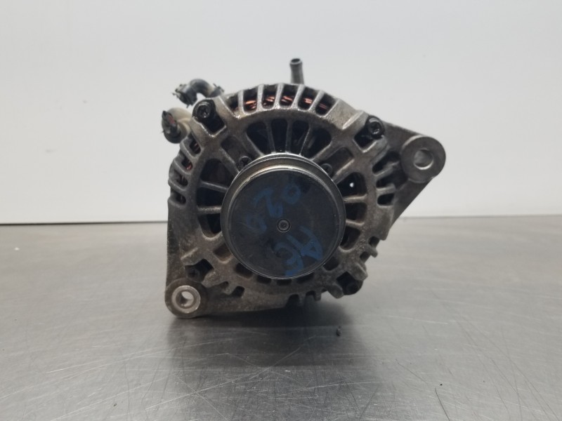 Recambio de alternador para kia carnival ii ex referencia OEM IAM 373004X003  
