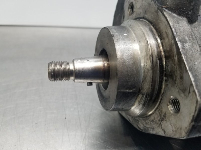 Recambio de bomba inyeccion para kia carnival ii ex referencia OEM IAM 331004X700  